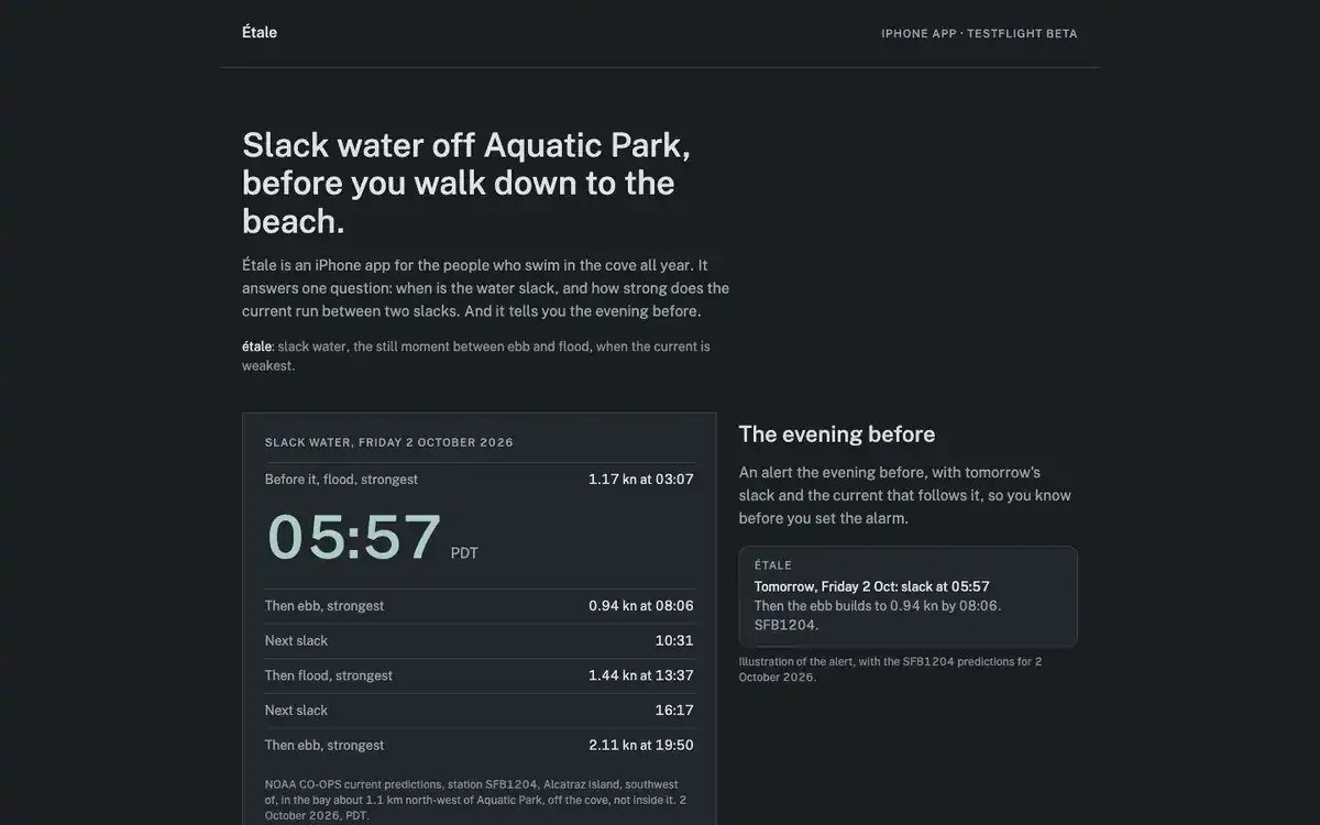 Screen recording: the Étale page fades in, a dark slate notice with the next slack window and the evening alert side by side, then scrolls to two charts, the current off Alcatraz with the slack times marked and the tide height at San Francisco.